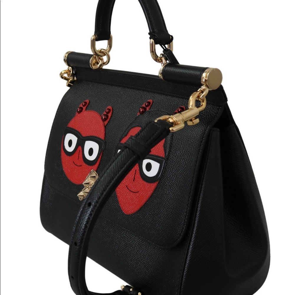 DOLCE & GABBANA
Black Leather #dgfamily Patch Shoulder Borse SICILY Bag (Runway)